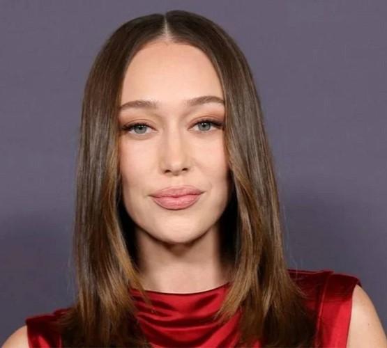 Photo of Alycia Debnam-Carey