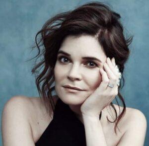 Betsy Brandt Saint X, Height, Age, Relatives, Spouse, Net Worth