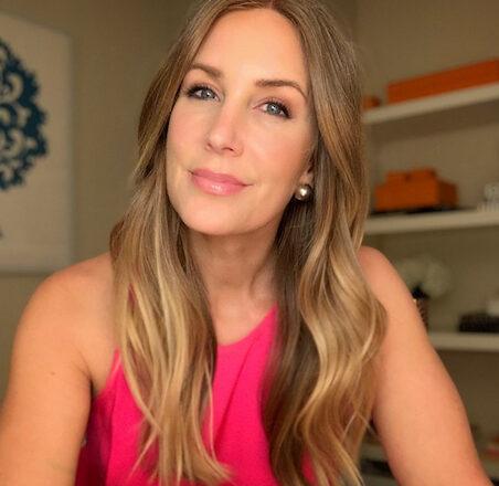 Heather Holmes Bio, KTVU FOX 2, Height, Age, Relatives, Spouse, Salary, and Net Worth